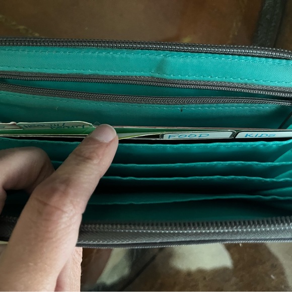 Thirty-One Coupon Clutch ~ Party Punch Used - Picture 10 of 11